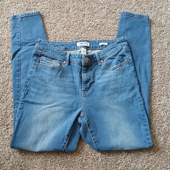 Nine West Mid Rise Skinny Jeans | Medium Wash Size 6 - Picture 1 of 6